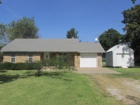 122 SW Main Street, Billings, MO 65610