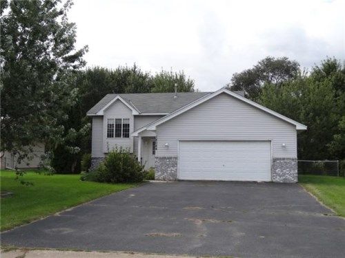 18084 Gary St NW, Elk River, MN 55330