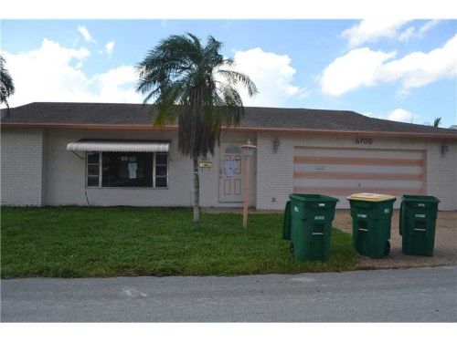 6705 NW 77TH ST, Fort Lauderdale, FL 33321