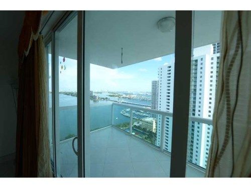 1800 N BAYSHORE DR # 2915, Miami, FL 33132