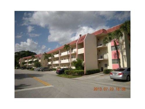 381 S HOLLYBROOK DR # 303, Hollywood, FL 33025