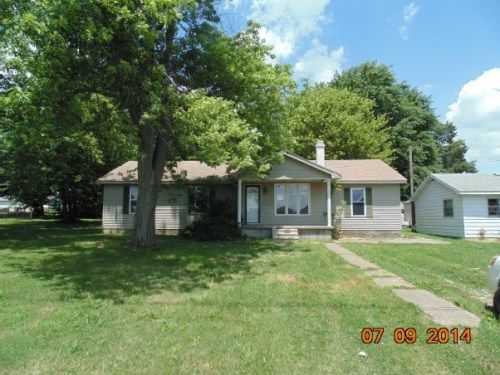 606 East Brummitt Street, Owensville, IN 47665