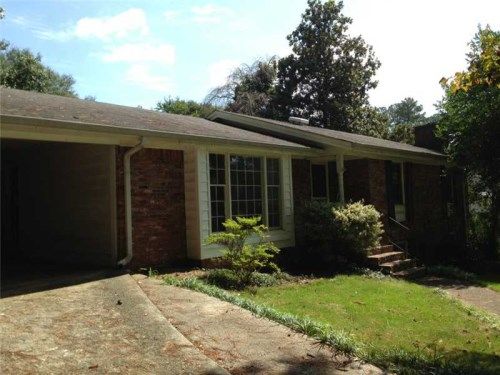 200 Jade Cove Drive, Roswell, GA 30075