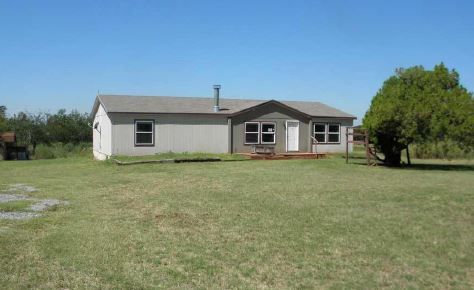 1212 High St., Ninnekah, OK 73067