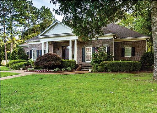 2604 Calumet Drive, Brownsboro, AL 35741