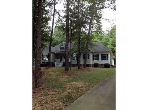 25 Walnut Lane Ne, Cartersville, GA 30121