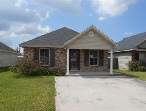 820 Cottagemill Ln, Houma, LA 70363