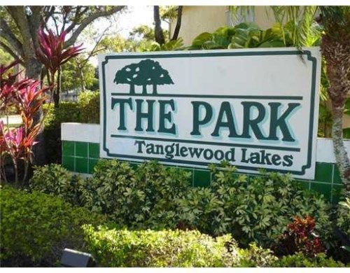 230 SW 95 TE # 230, Hollywood, FL 33025