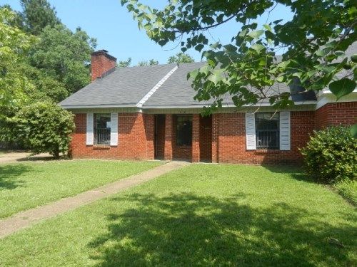 9a River Oaks Pl, Jackson, MS 39211