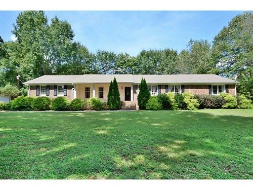 2391 Holly Springs Road Ne, Marietta, GA 30062