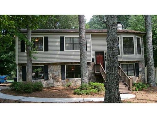 2574 Springdale Drive, Snellville, GA 30078