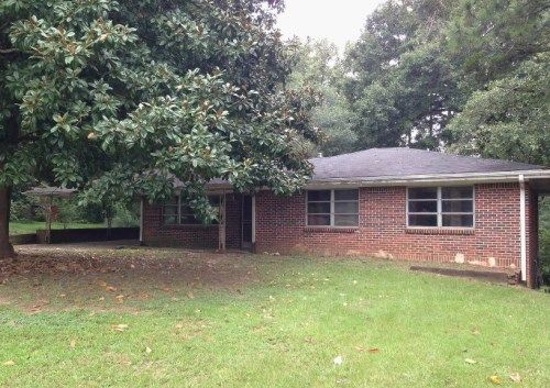 6480 Dodgen Rd, Mableton, GA 30126