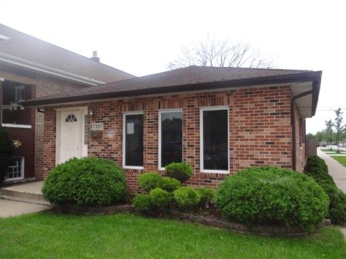 7357 W 62nd Pl, Summit Argo, IL 60501