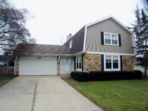 355 Crestwood Court, Algonquin, IL 60102