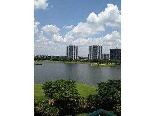 20000 E COUNTRY CLUB DR # 702, Miami, FL 33180