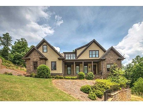 6209 Random Winds Bluff, Gainesville, GA 30506