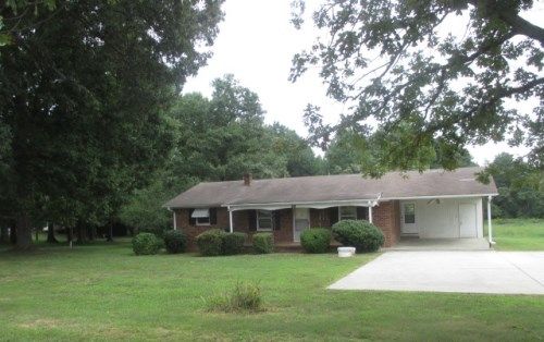 6027 Blue Lantern Rd, Gibsonville, NC 27249