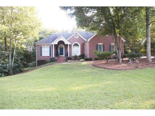 815 Cedar Creek Drive, Suwanee, GA 30024