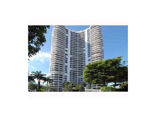 19101 NE 36 CT # 1104, Miami, FL 33180