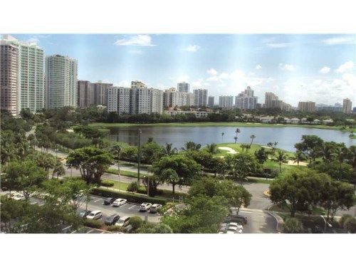 3701 N COUNTRY CLUB DR # 1004, Miami, FL 33180