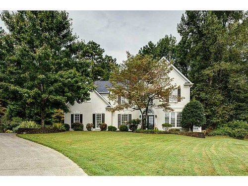 3085 Darien Park Drive, Roswell, GA 30076