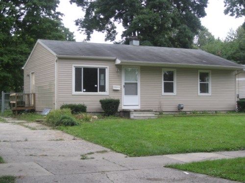 2823 Cabot Drive, Lansing, MI 48911