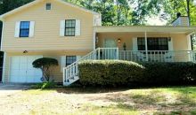 1034 Pinetree Court Powder Springs, GA 30127