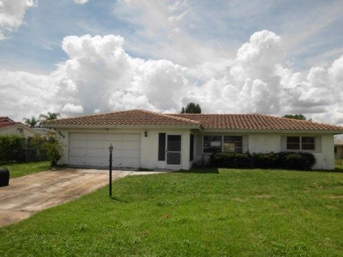 209 Lowry Ave, Lehigh Acres, FL 33936