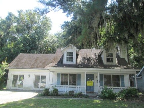 7 Country Walk Dr, Savannah, GA 31419