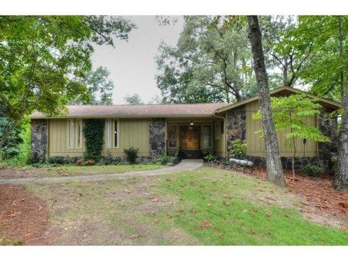 1848 Forest Springs Court, Atlanta, GA 30338