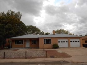 1809 Martha St NE, Albuquerque, NM 87112