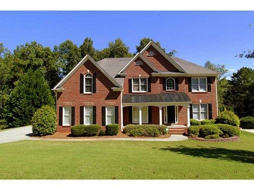 545 River Mist Drive, Suwanee, GA 30024