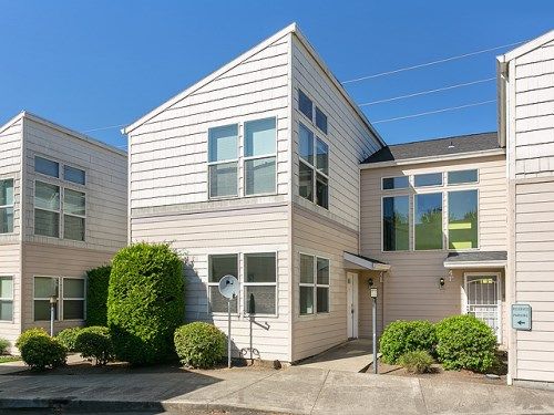 15715 NE Beech Street Unit 4e, Portland, OR 97230