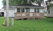 504 Snedeker St Jerseyville, IL 62052