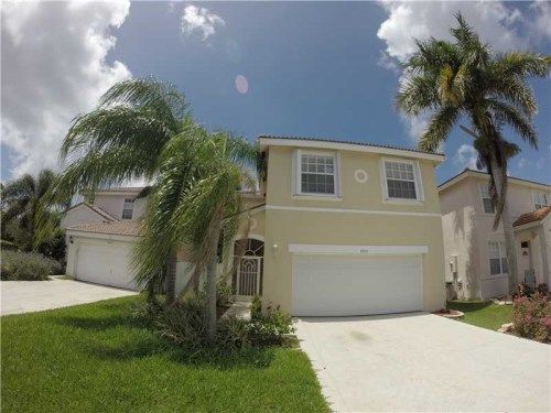 7901 LAKEWOOD COVE CT, Lake Worth, FL 33467