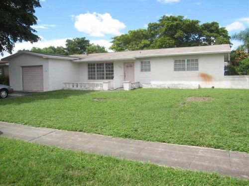 11521 NW 23 ST, Hollywood, FL 33026