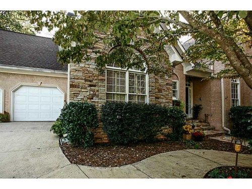 565 Kings Grant Walk, Roswell, GA 30075