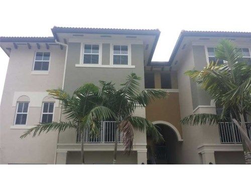 8650 NW 97 # 201, Miami, FL 33178