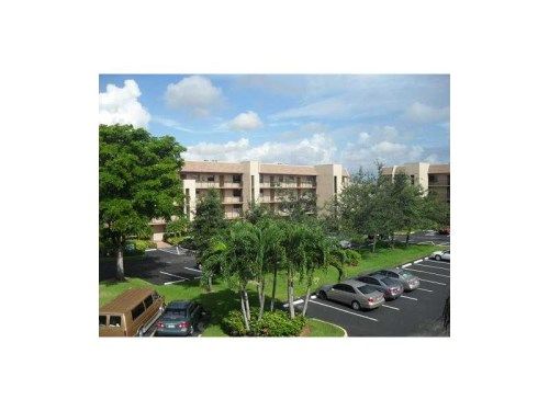 10123 SUNRISE LAKES BL # 304, Fort Lauderdale, FL 33322