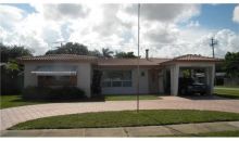 1820 N 45 AV Hollywood, FL 33021