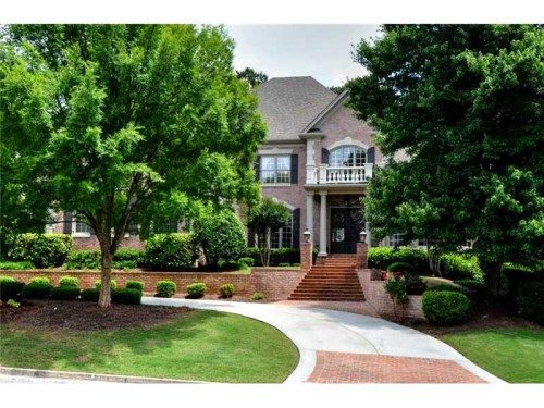 1118 Ascott Valley Drive, Duluth, GA 30097