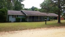 24168 Pressley Road Red Level, AL 36474