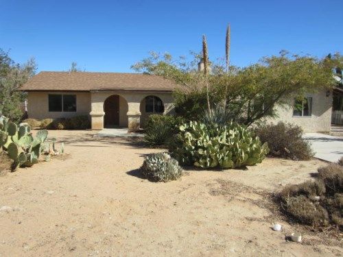 22544 South Road, Apple Valley, CA 92307