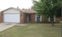 6900 Fallbrook Court Fort Worth, TX 76120