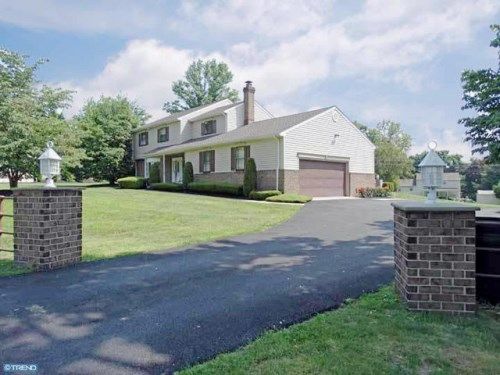 658 FARLEY RD, Bensalem, PA 19020