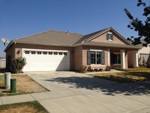 1946 West Merritt Street, Hanford, CA 93230