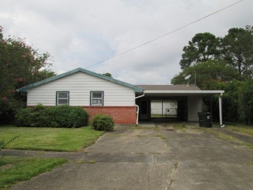 410 Dauphine St, Houma, LA 70363