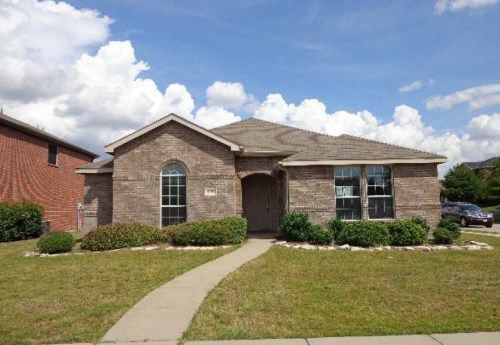 1628 Logan Drive, Royse City, TX 75189