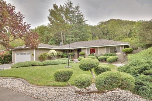 567 Fairway Dr, Novato, CA 94949