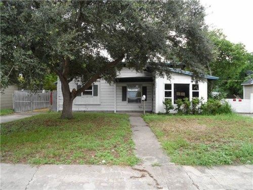 1550 Devon Dr, Corpus Christi, TX 78415